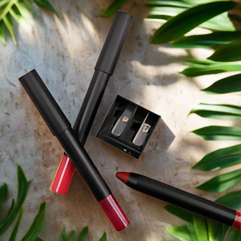 ELIL Waterproof Lip Wand with Sharpener